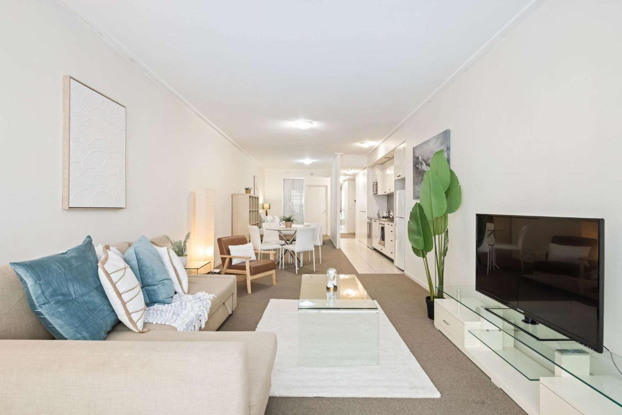 A Comfortable Near Darling Harbour * Sydney