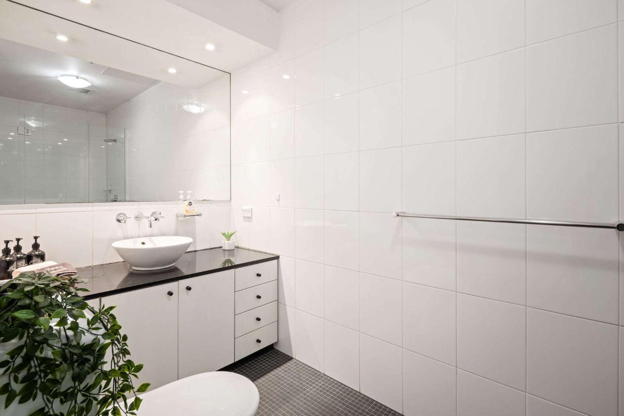 A Comfortable Near Darling Harbour Apartment *
